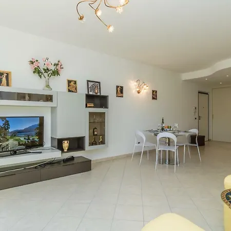 Apartment Tulipani 2